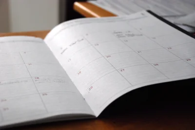 Calendar for planning China itinerary buffer time