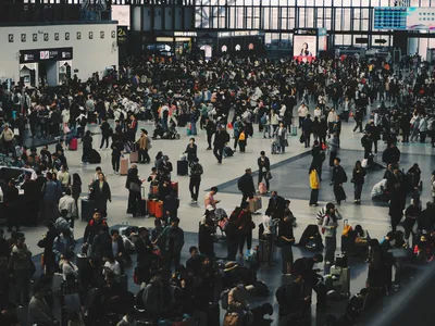 China high-speed rail luggage tips for international travelers