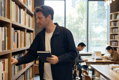First-time traveler guide to visiting Chinese bookstores